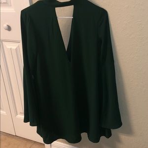 Essue Bell Sleeved Dress Size Small — Emerald